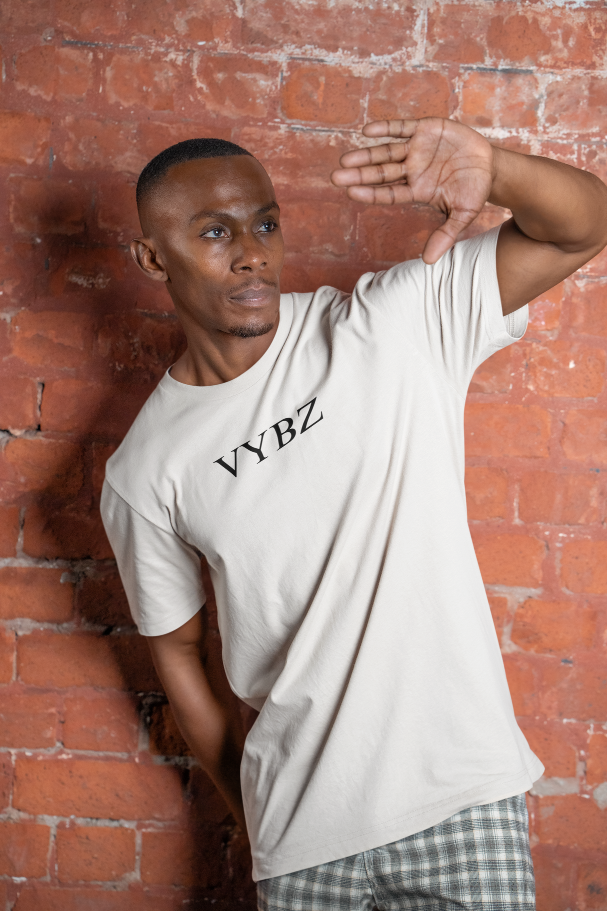 VYBZ Relaxed T-shirt, Black Centre Logo